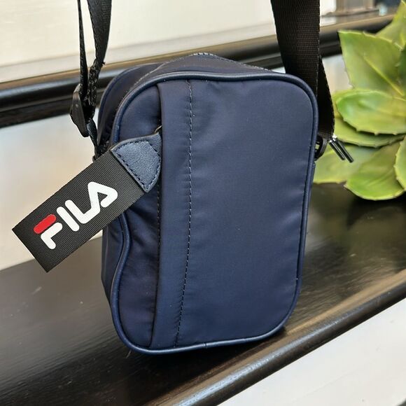 New unisex FILA Crossbody belt bag, chest everywhere shoulder handbag purse - Picture 4 of 9